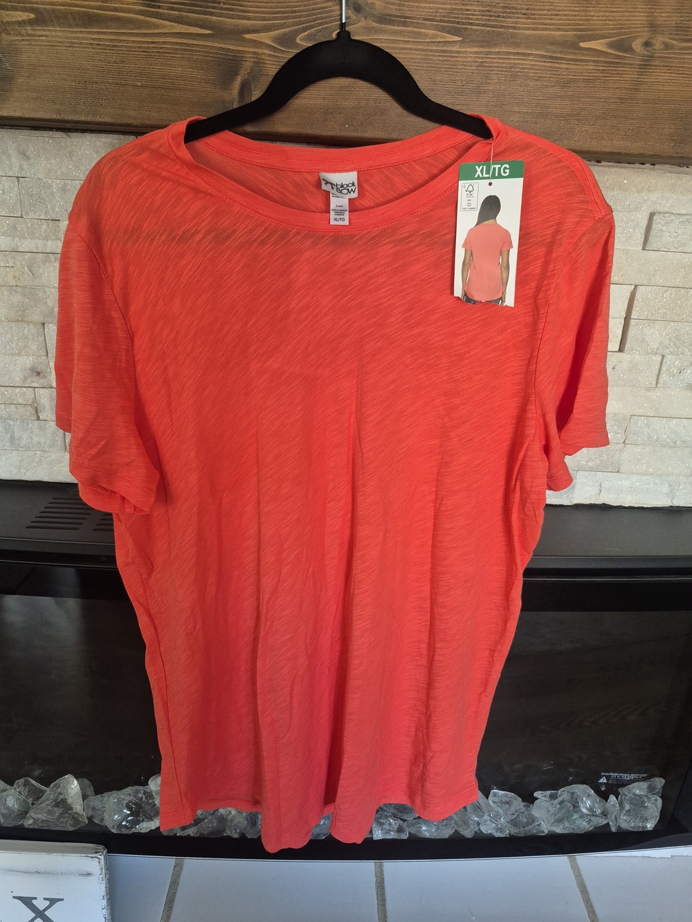 Black Bow Women's Short Sleeve Tee - Coral Orange